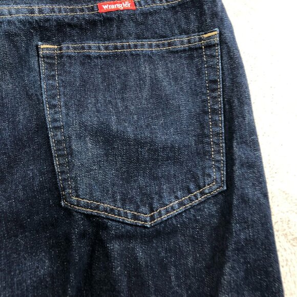 Wrangler Mens Jeans 38x32 Straight Fit Blue Denim Dark Wash 100% Cotton Classic - Picture 10 of 15